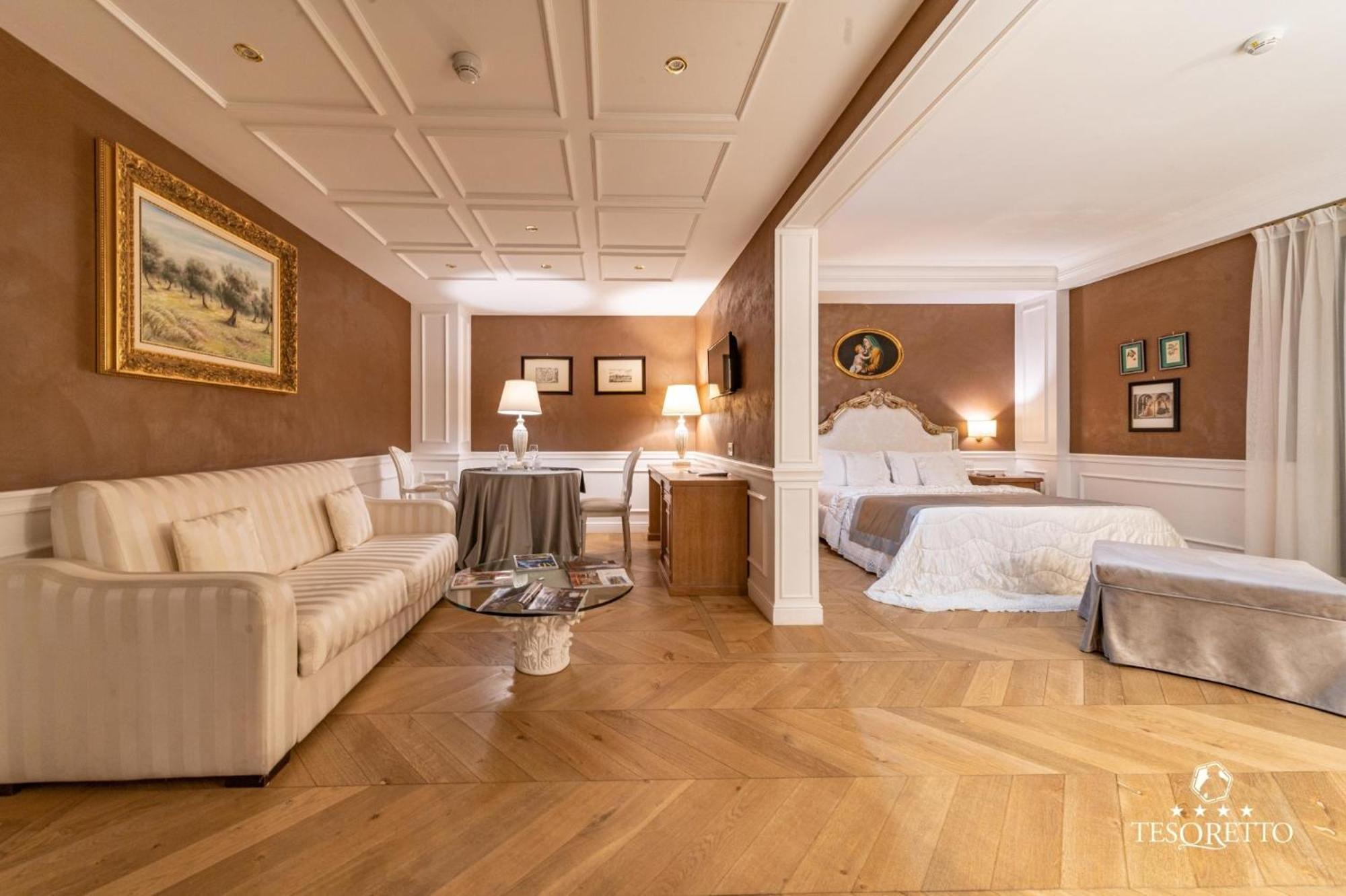 Tesoretto Hotel Poggiardo Εξωτερικό φωτογραφία